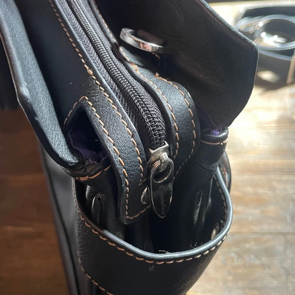 Franklin Covey Pebbled Faux Leather Briefcase🖤